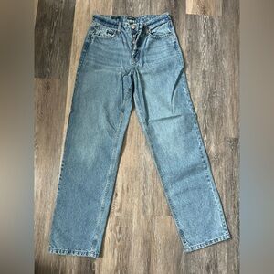 NWOT Wild Fable medium wash high rise straight leg jeans